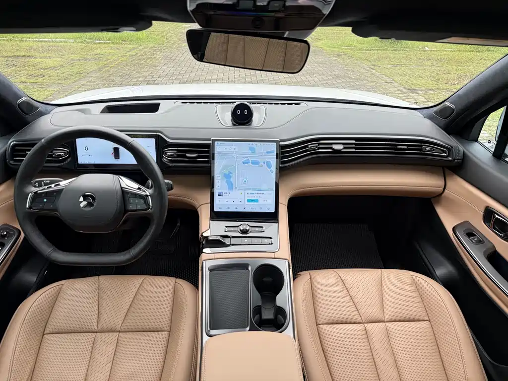 NIO ES8 — миниатюра 7