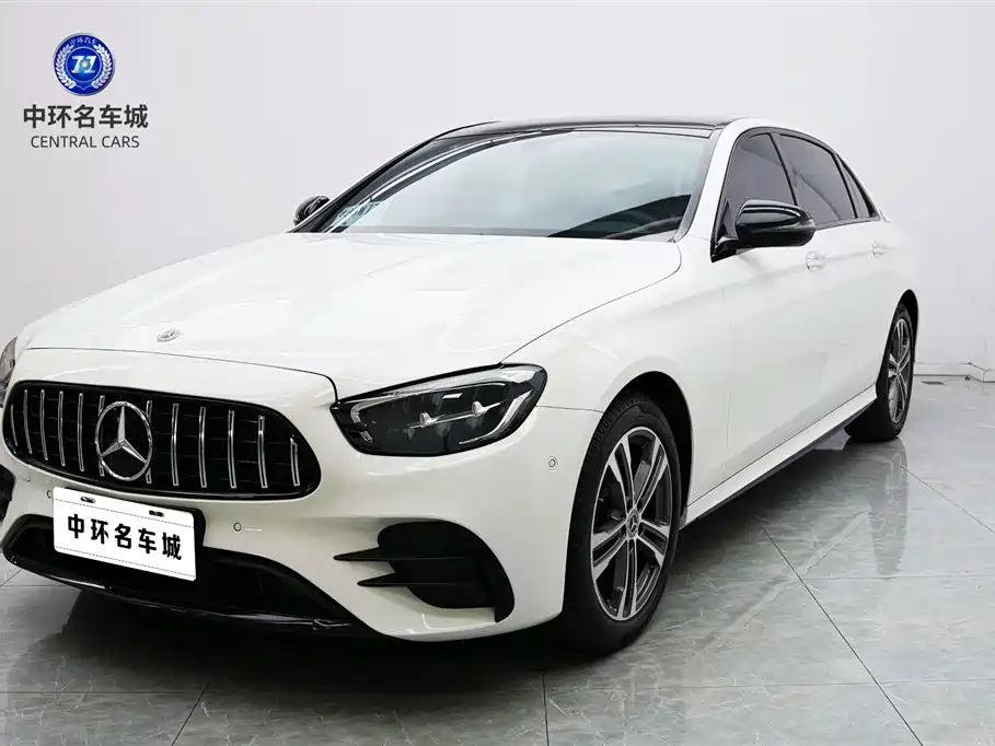Mercedes-Benz E-Class 2022