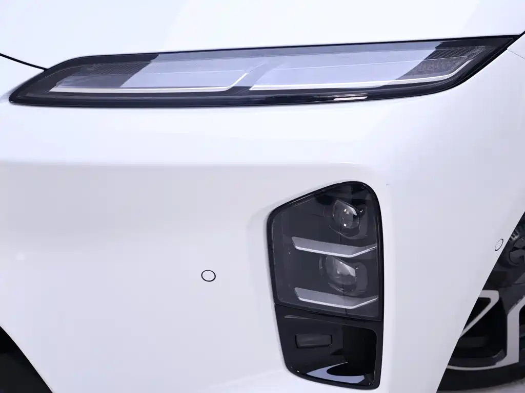 NIO ET5T — миниатюра 4