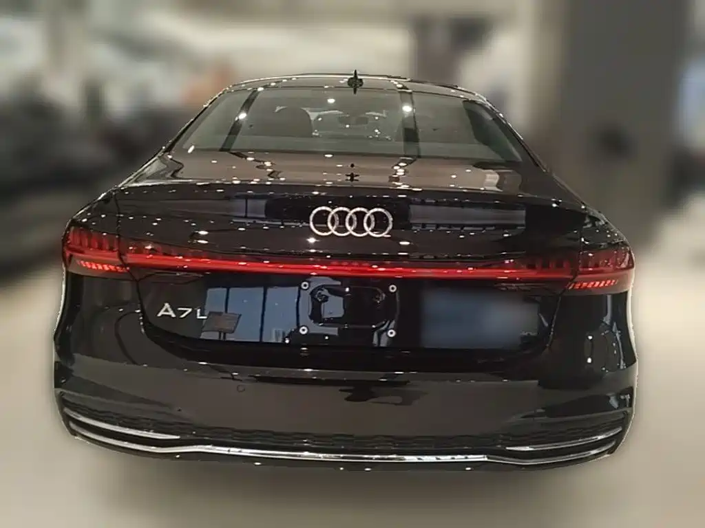 Audi A7L — миниатюра 10
