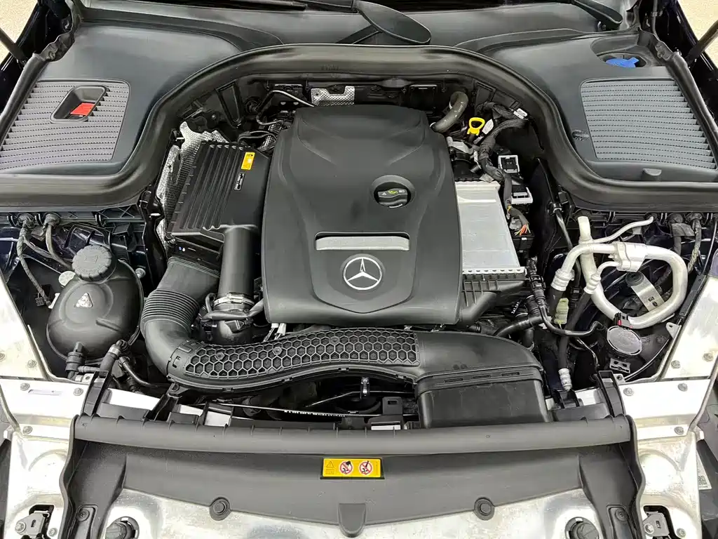 Mercedes-Benz GLC — миниатюра 23