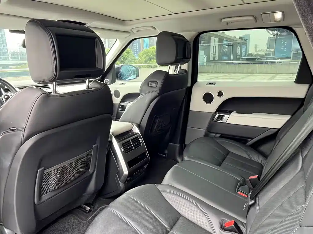 Land Rover Sport — миниатюра 6