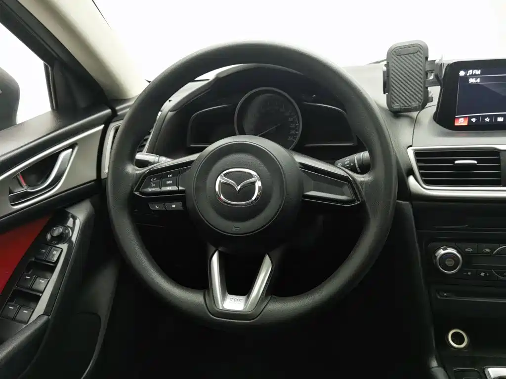 Mazda 3 Axela — миниатюра 11