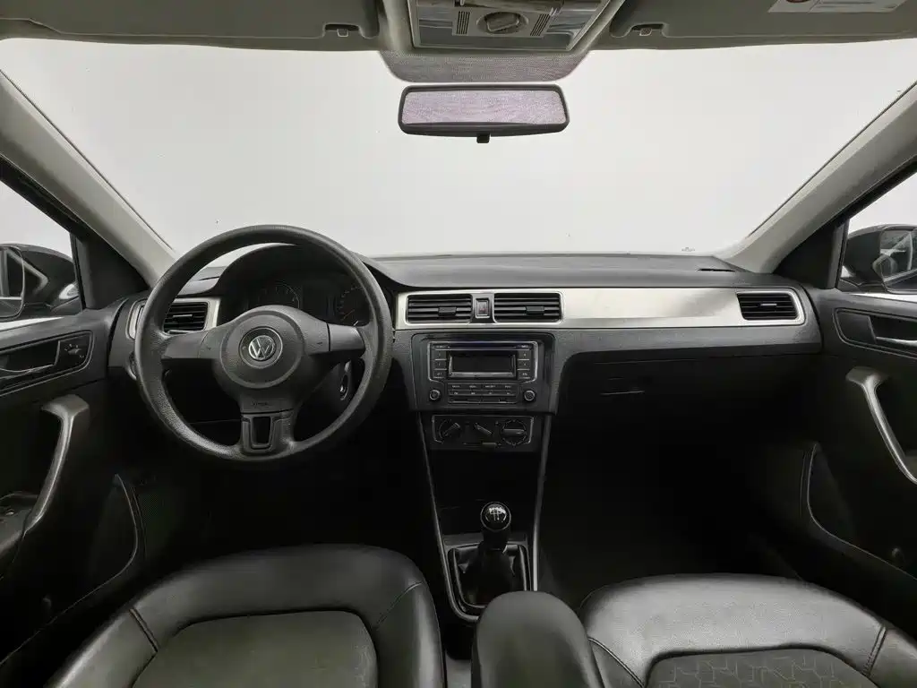 Volkswagen Santana — миниатюра 5