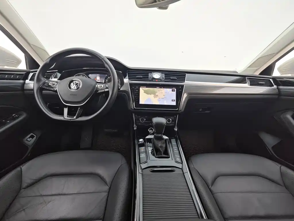 Volkswagen Phideon — миниатюра 23
