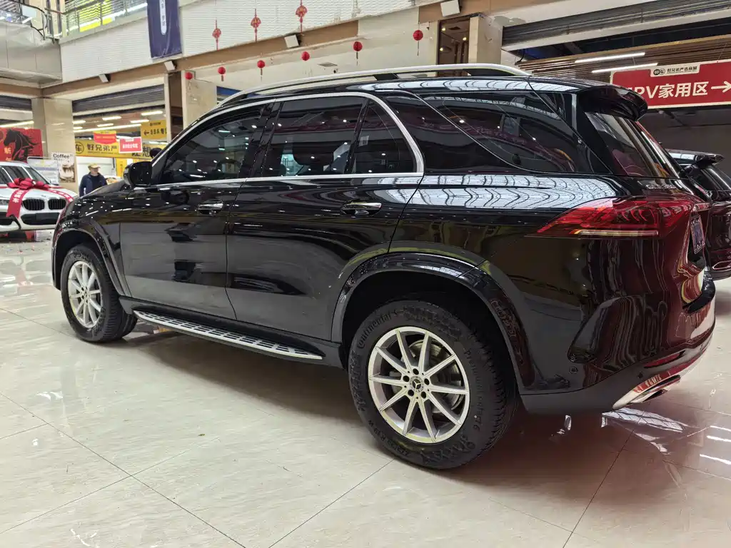 Mercedes-Benz GLE (Import) — миниатюра 15
