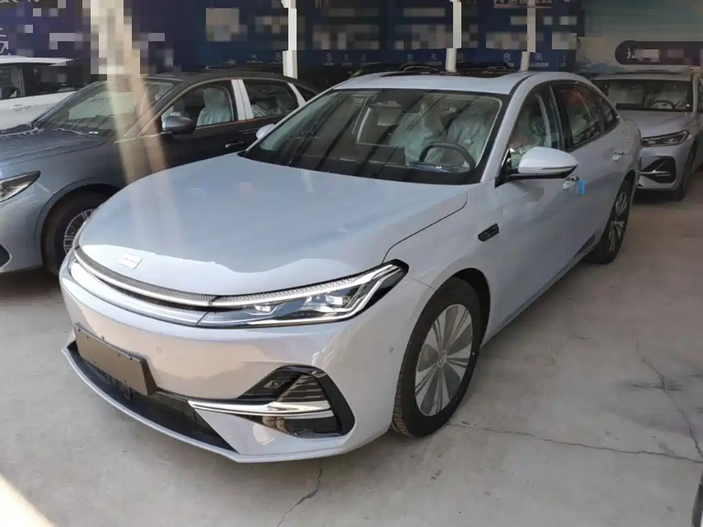Geely Galaxy Galaxy A7 EM A7 EM 2025 EM-i 150km +