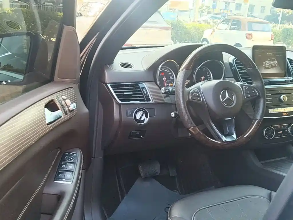 Mercedes-Benz 奔驰GLE(进口) — миниатюра 16