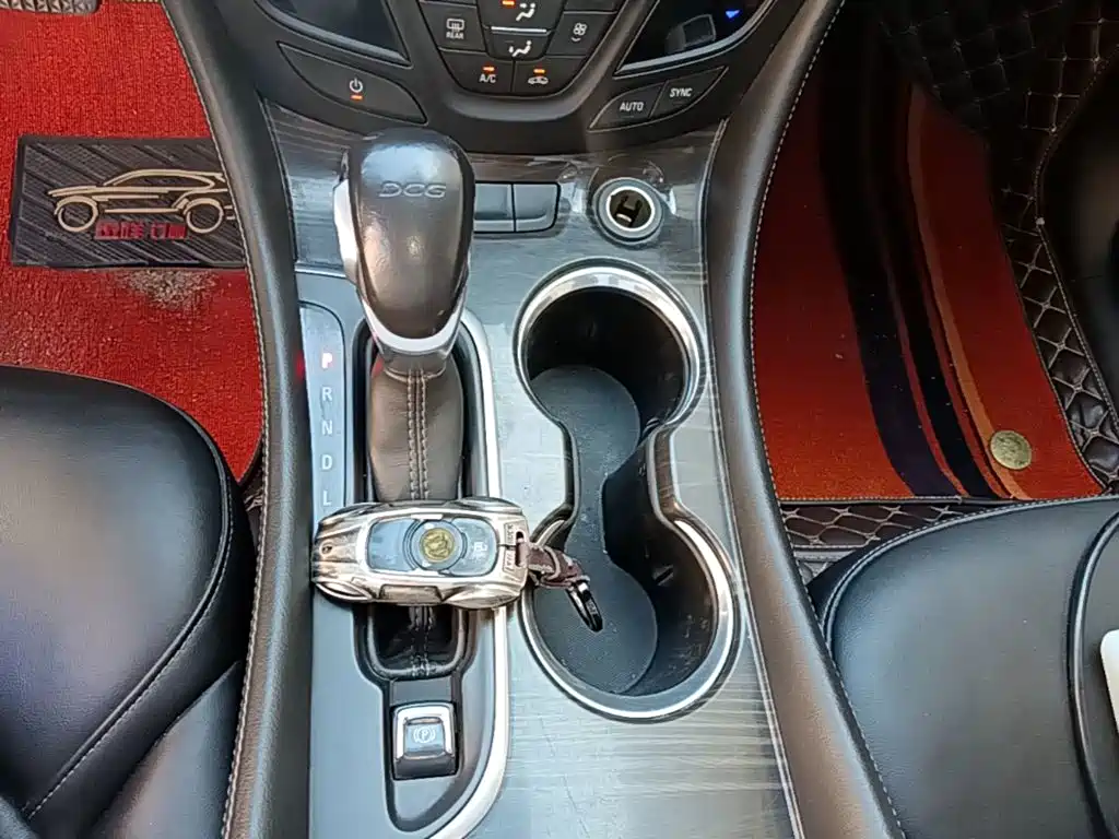 Buick Envision Plus — миниатюра 14