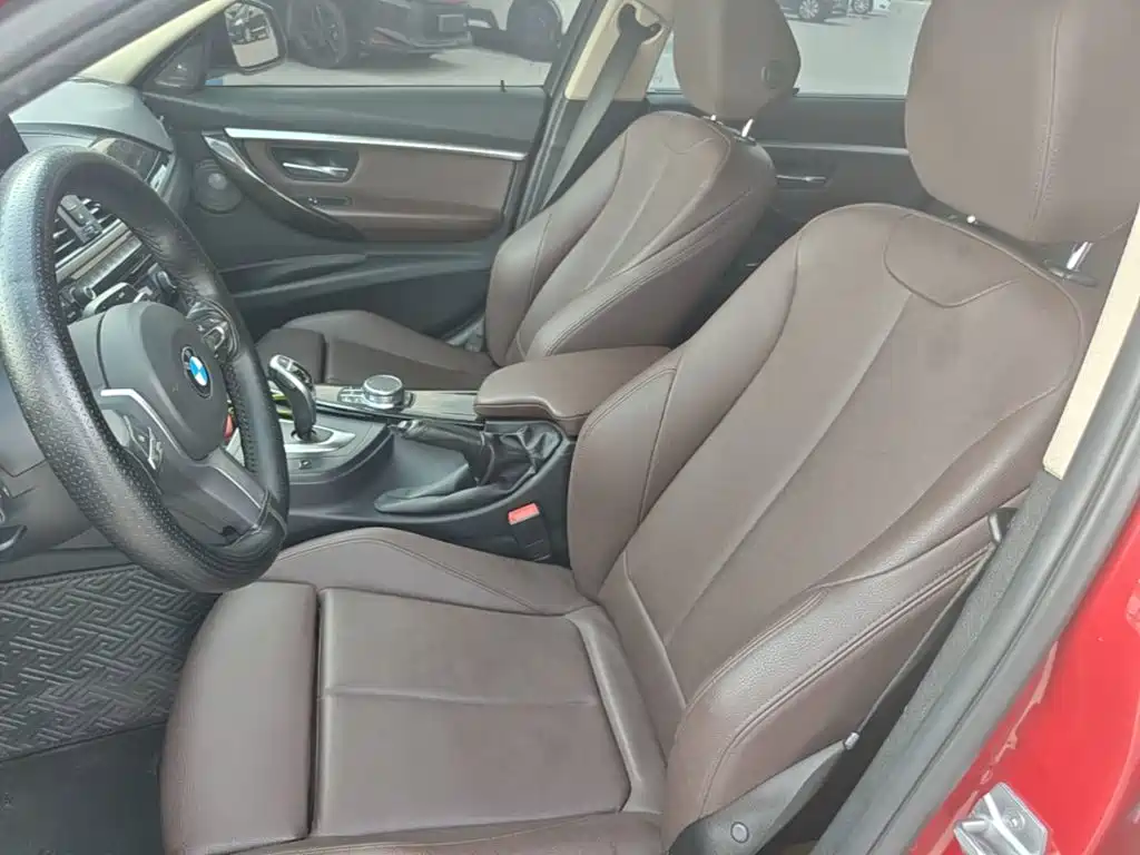 BMW 3 Series — миниатюра 15
