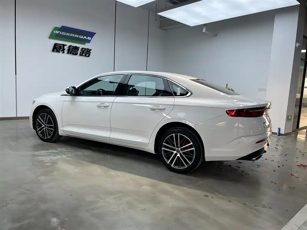 GEELY AUTOMOBILE XINGRUI