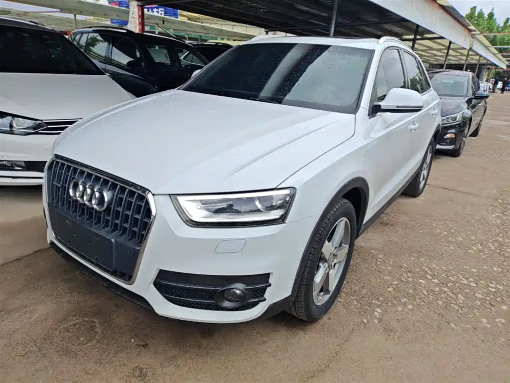 Audi Q3 2015