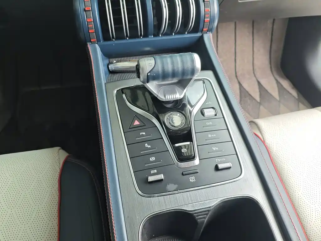 BYD Yuan Plus — миниатюра 14