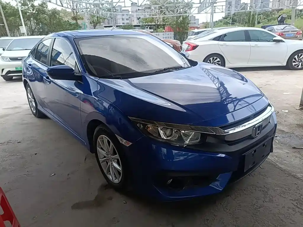 Honda Civic — миниатюра 4