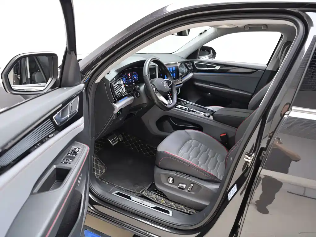Volkswagen Teramont — миниатюра 11