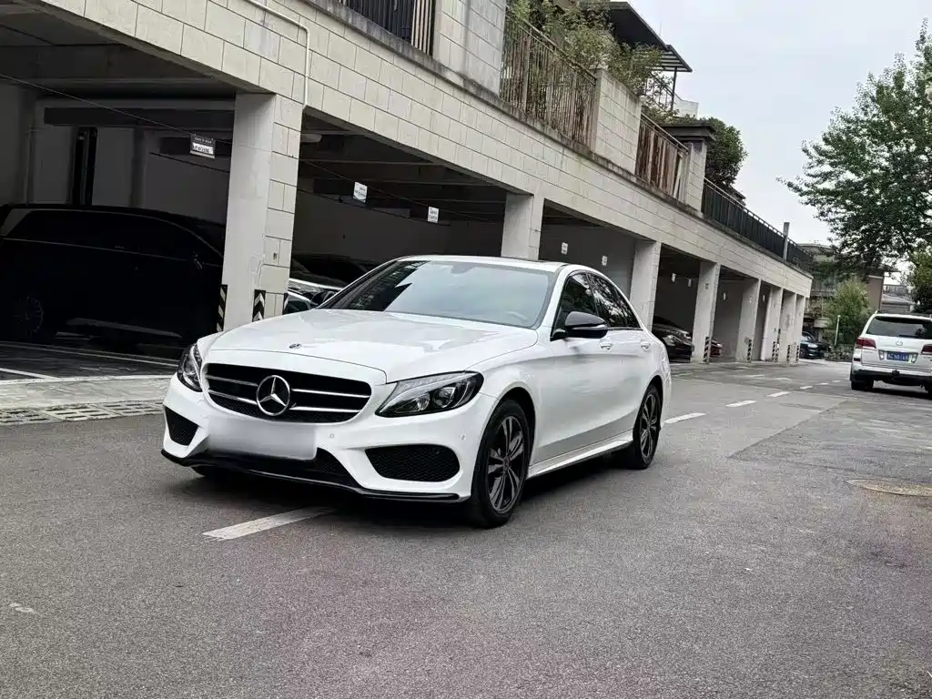 Mercedes-Benz C-Class 2018