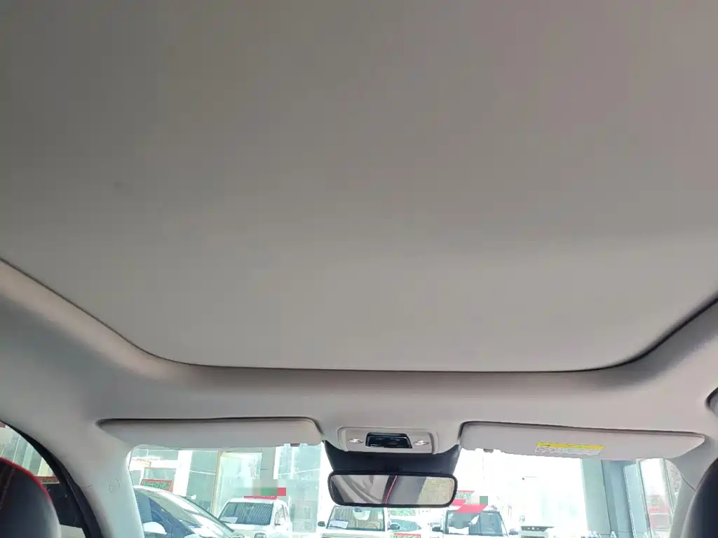 BYD Yuan Plus — миниатюра 18