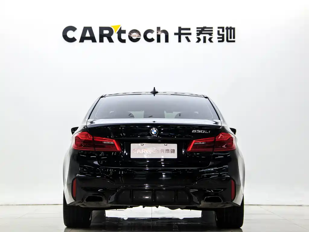 BMW 5 Series — миниатюра 18
