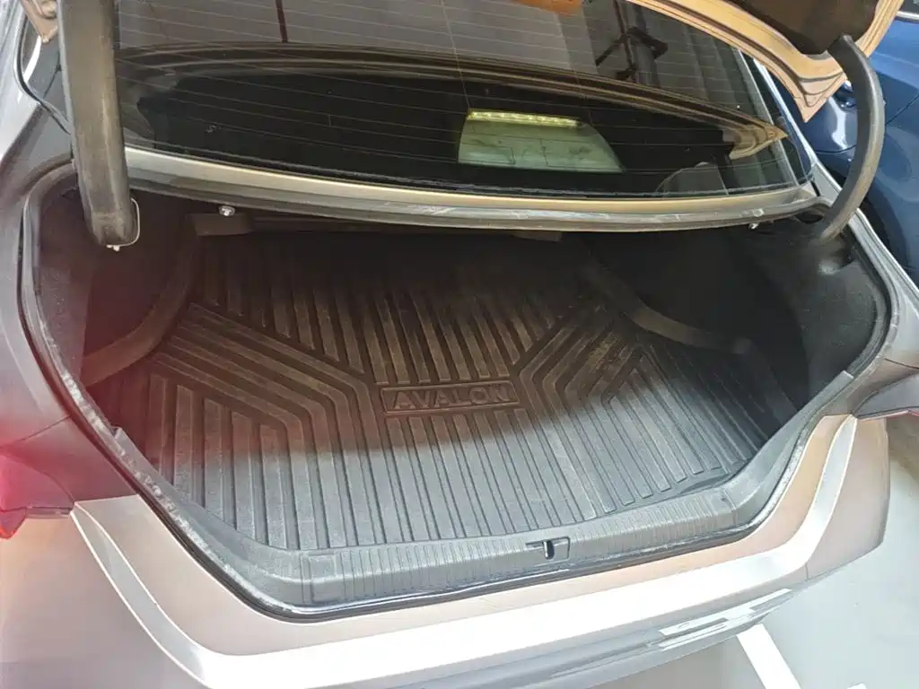Toyota Avalon — миниатюра 19