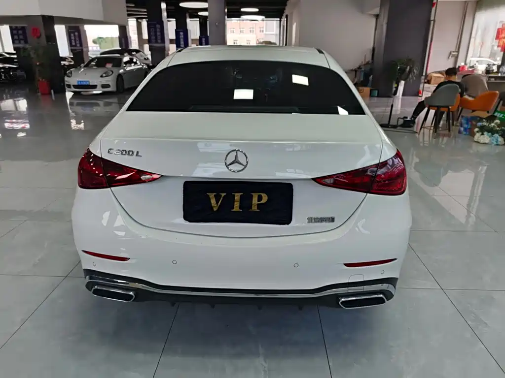 Mercedes-Benz C-Class — миниатюра 7