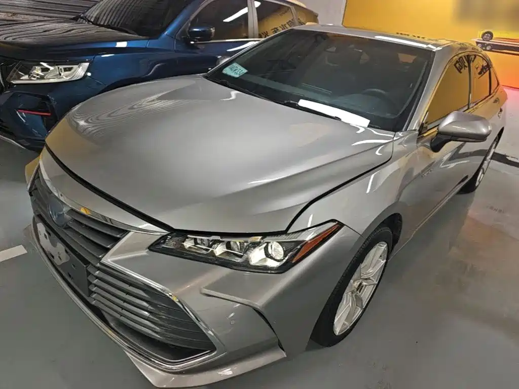 Toyota Avalon — миниатюра 2