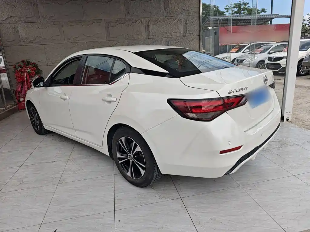 Nissan Sylphy — миниатюра 5