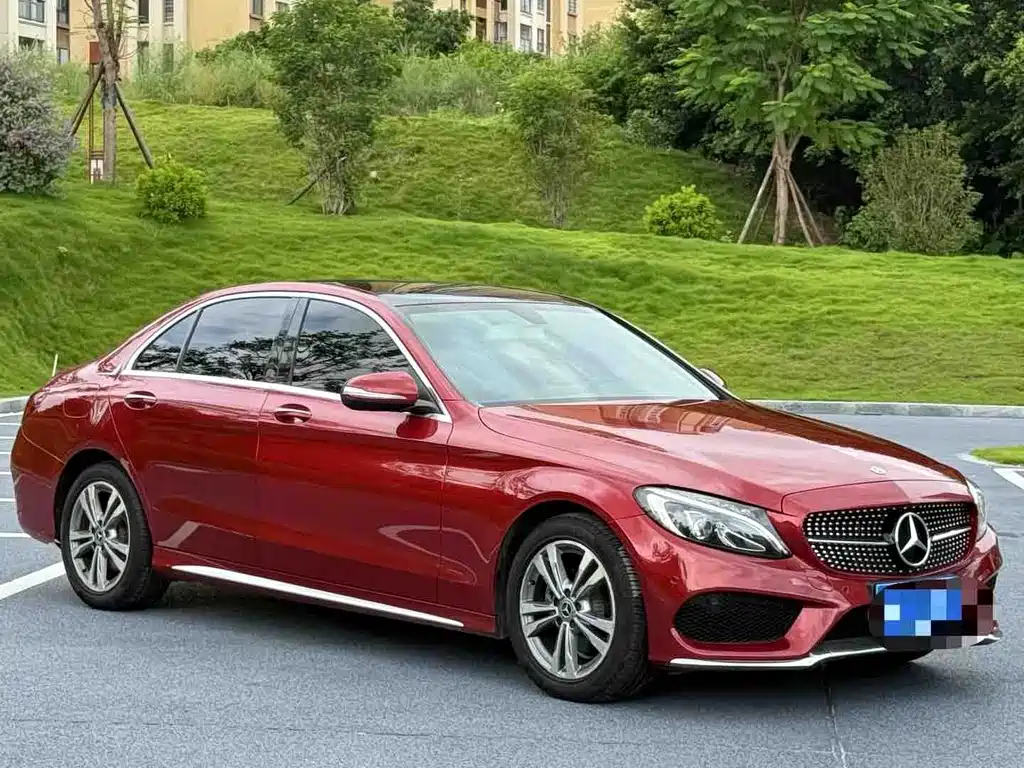 Mercedes-Benz C-Class — миниатюра 3