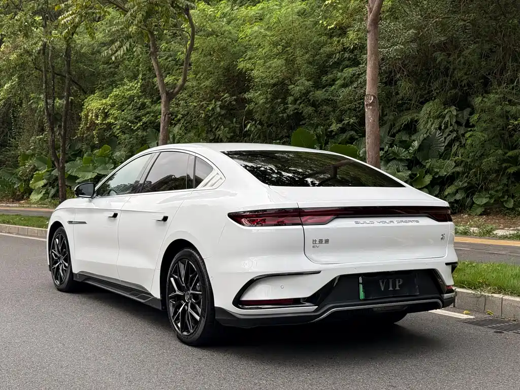 BYD Han — миниатюра 13