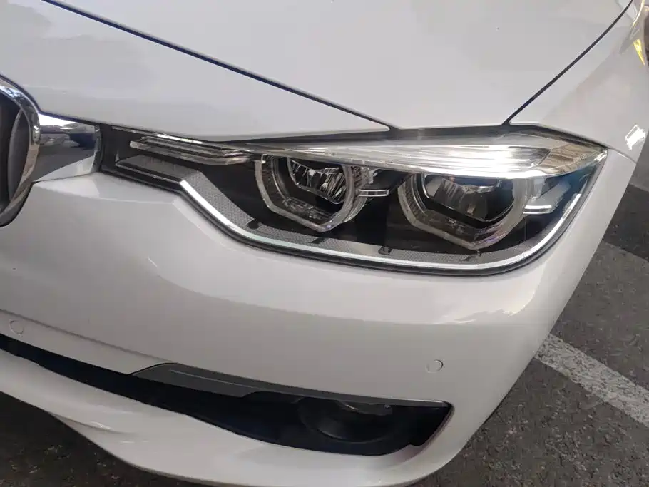BMW 3 Series — миниатюра 5