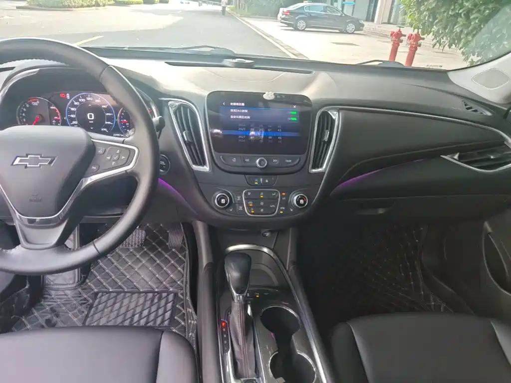 Chevrolet Malibu XL — миниатюра 13