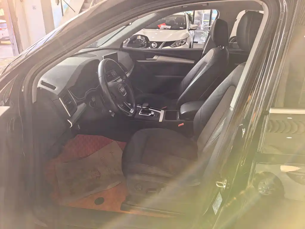 Audi Q5L — миниатюра 6