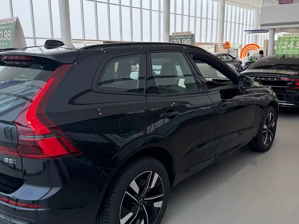 Volvo XC60 — миниатюра 13