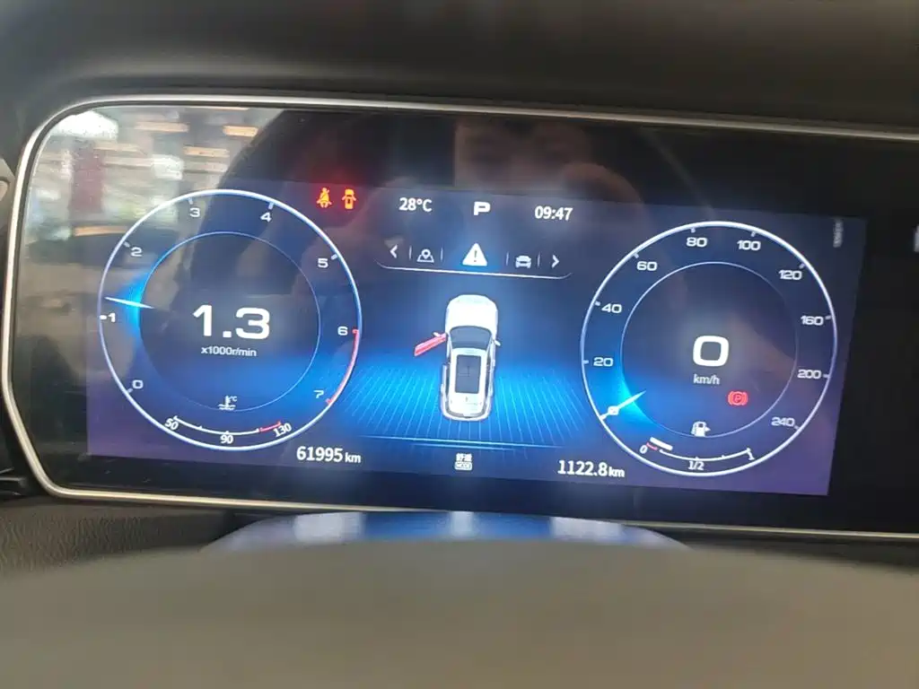 Hongqi Hongqi HS5 — миниатюра 12