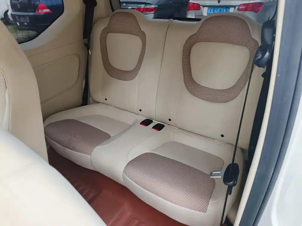 Wuling MINIEV — миниатюра 17