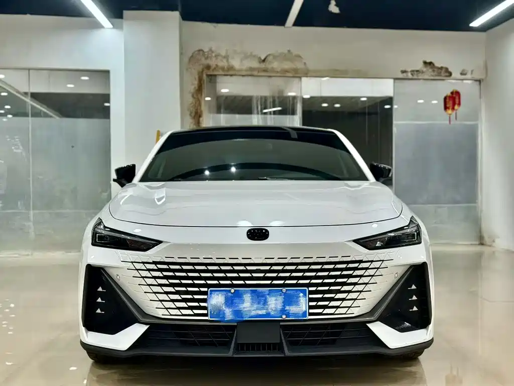 Changan UNI-V — миниатюра 2