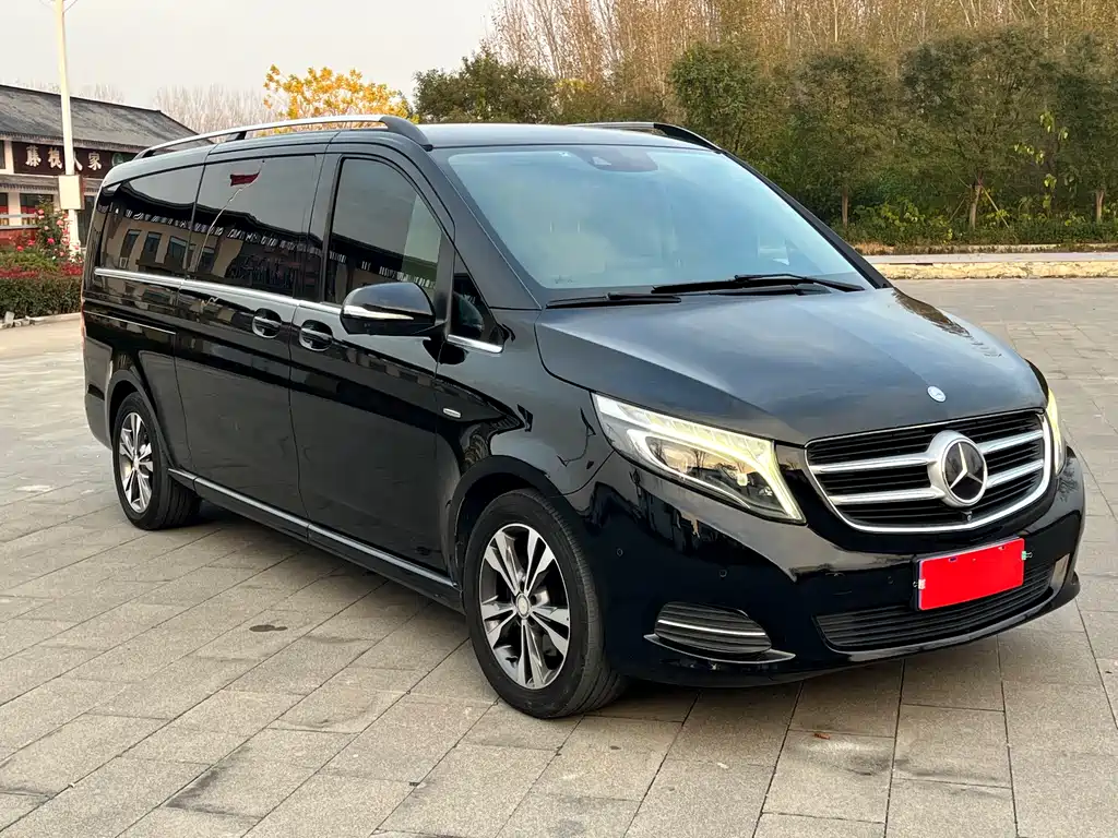 Mercedes-Benz V-Class V 2016 V 260 L Luxury Long Wheelbase