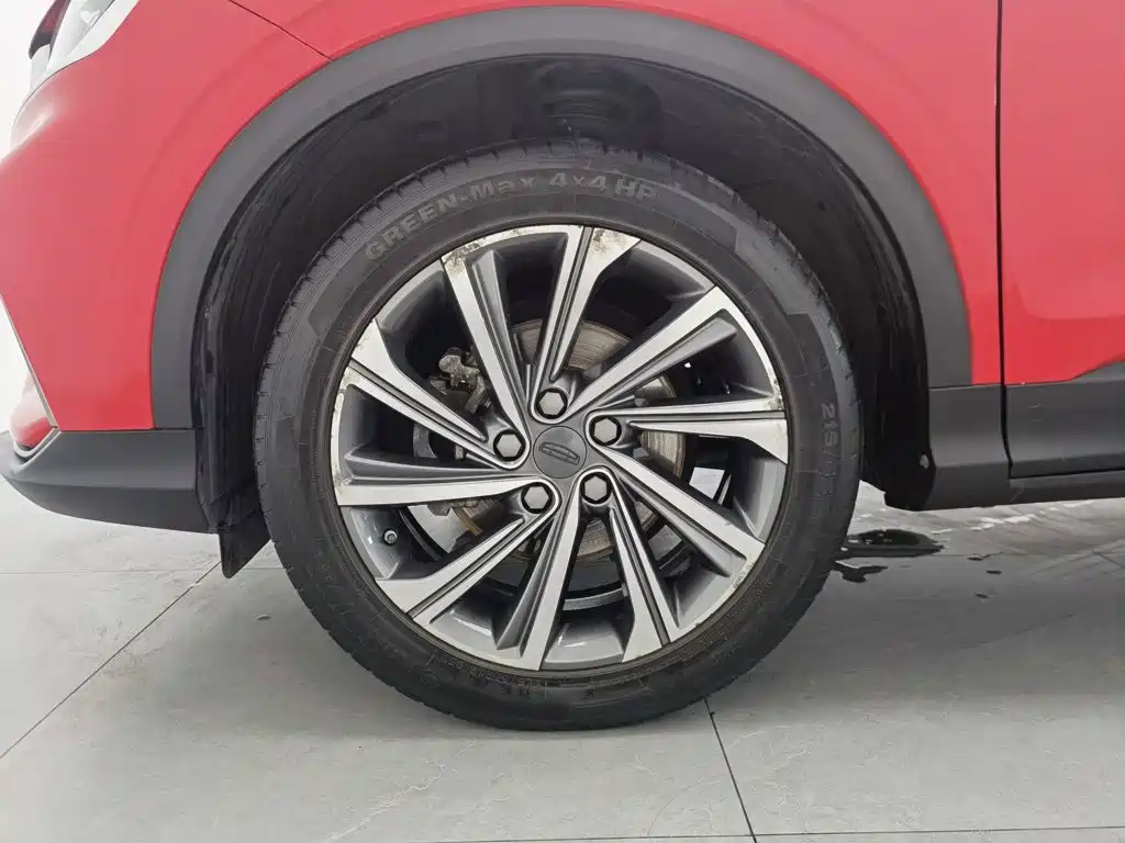 Geely Binyue — миниатюра 17
