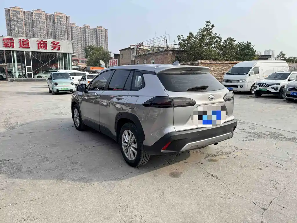 Toyota Corolla Cross — миниатюра 7