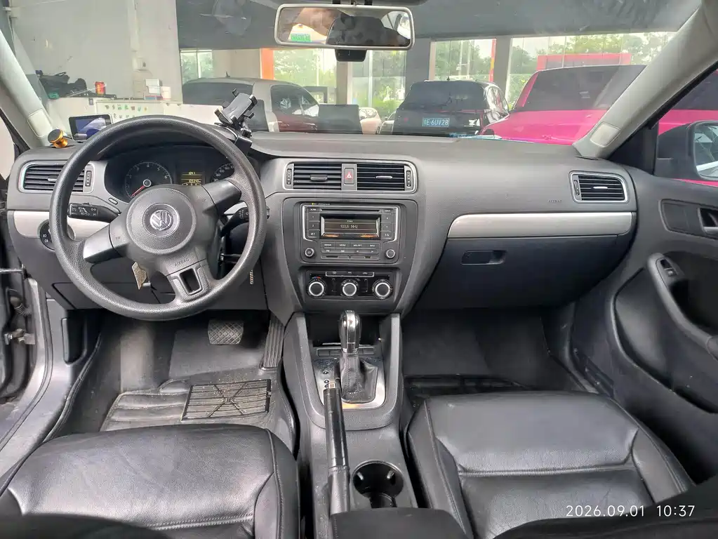 Volkswagen Sagitar — миниатюра 2