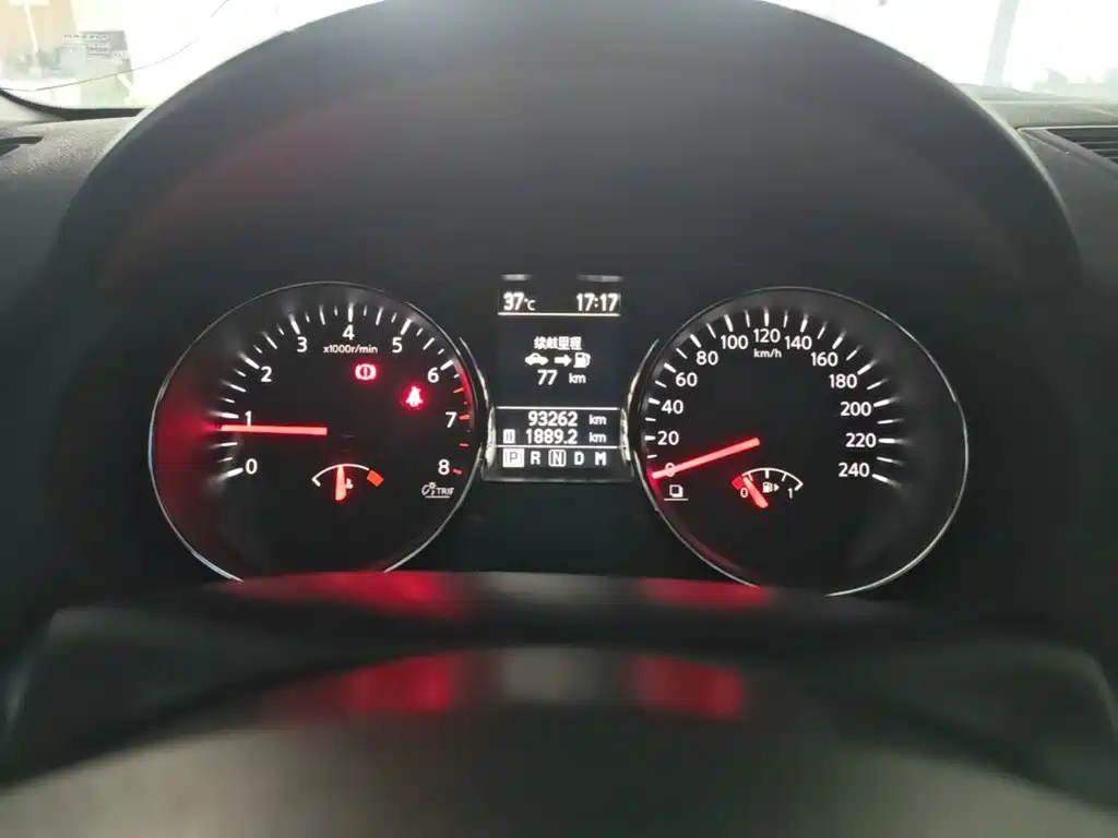 Nissan Qashqai — миниатюра 12