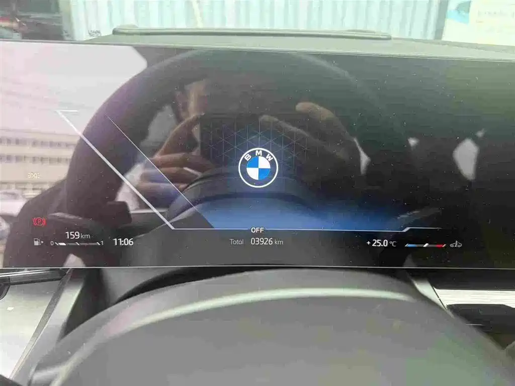 BMW 5 Series — миниатюра 5