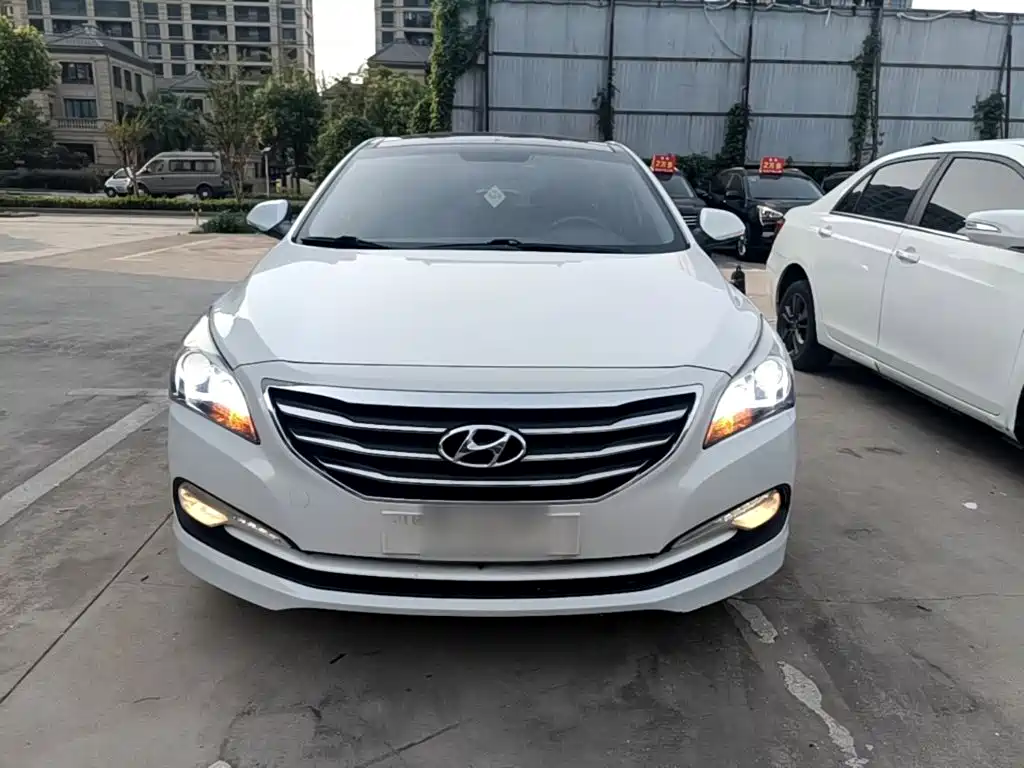 Hyundai Mistra — миниатюра 3