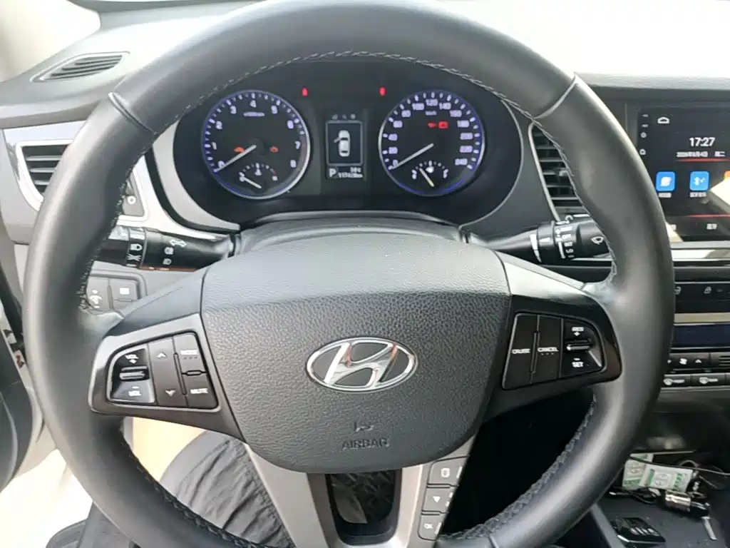 Hyundai Mistra — миниатюра 11