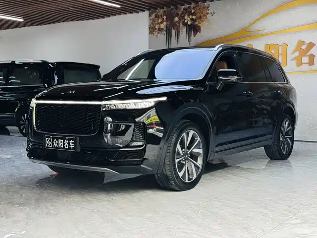 Li Auto ONE