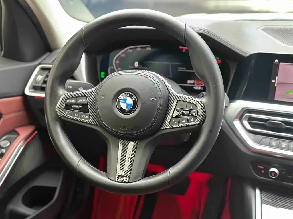BMW 3 Series — миниатюра 17