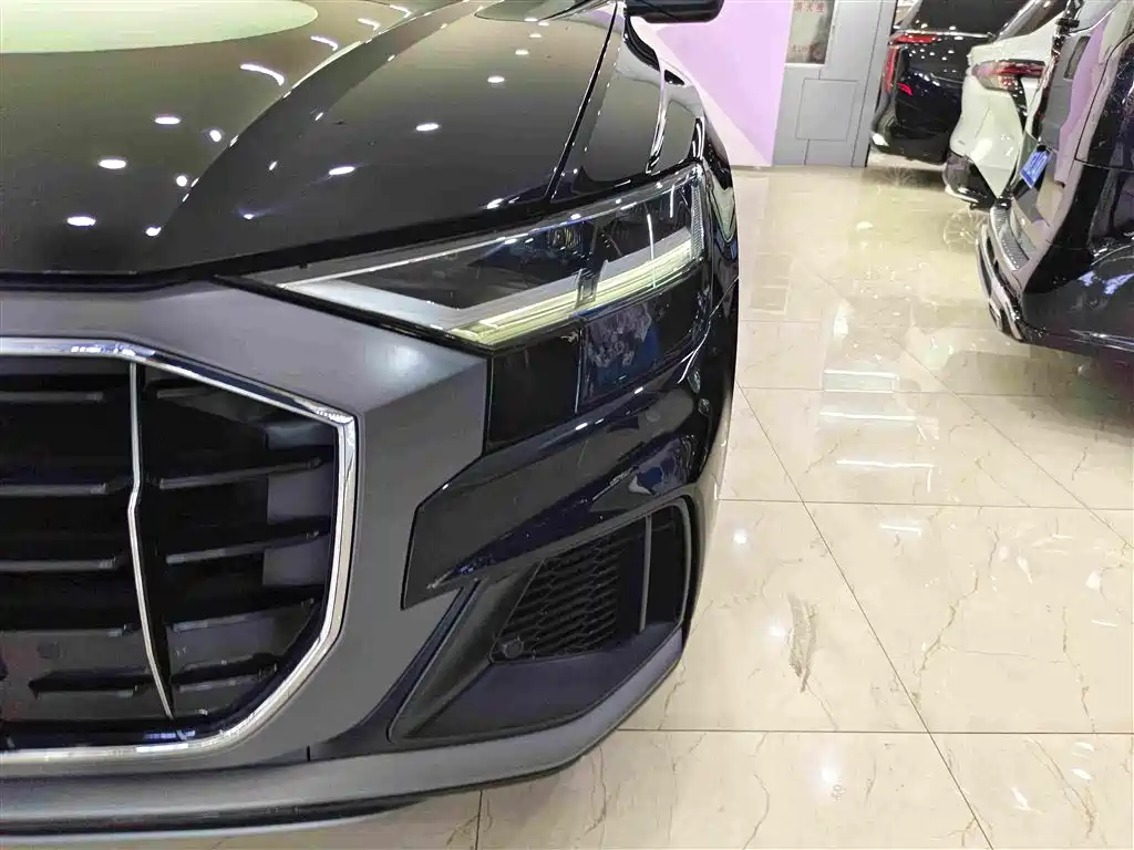 Audi Q8 — миниатюра 11