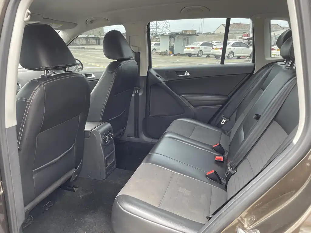Volkswagen Tiguan — миниатюра 26