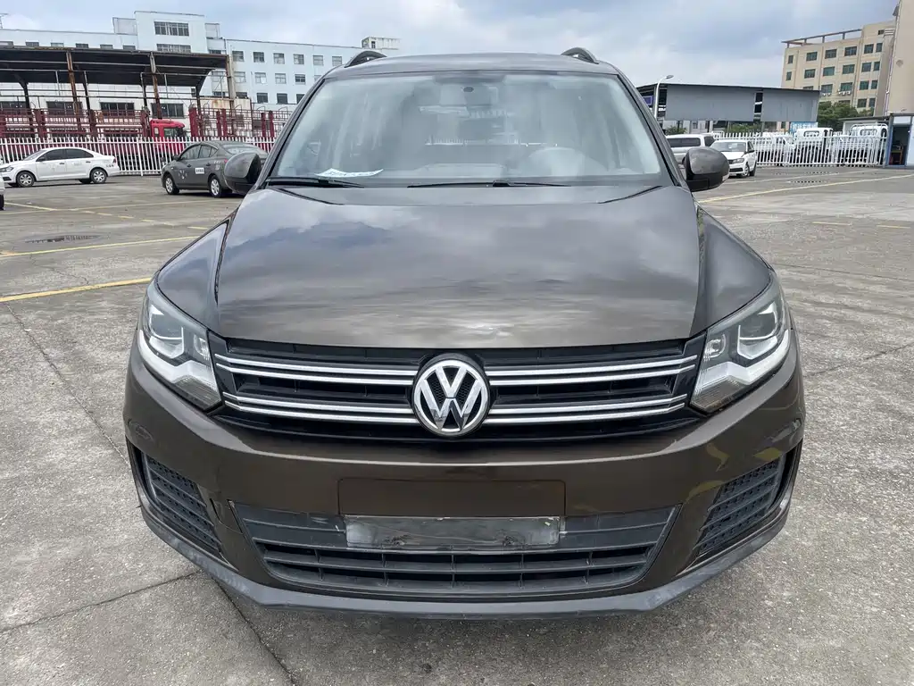 Volkswagen Tiguan — миниатюра 19