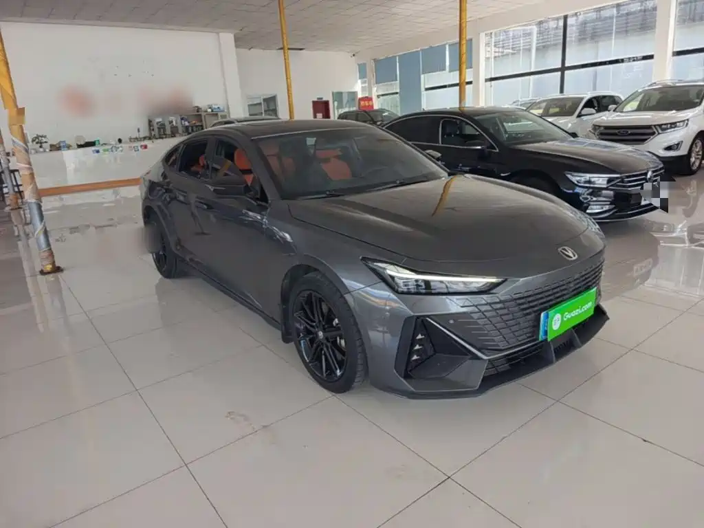 Changan UNI-V iDD — миниатюра 4