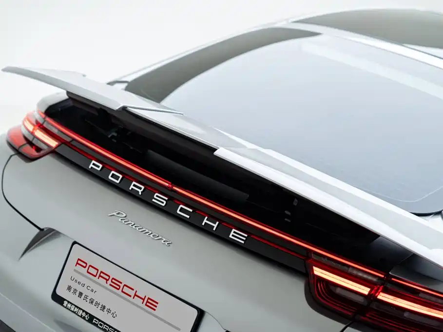Porsche Panamera — миниатюра 6